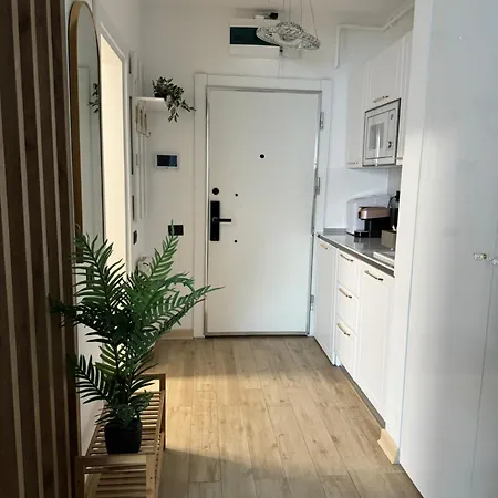 Heaven Infinity Sunrise Pool & *