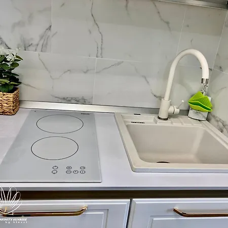 Heaven Infinity Sunrise Pool & 아파트 *