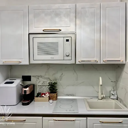 Heaven Infinity Sunrise Pool & شقة Năvodari