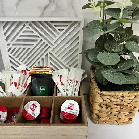 Heaven Infinity Sunrise Pool & *