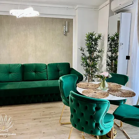 Heaven Infinity Sunrise Pool & شقة *