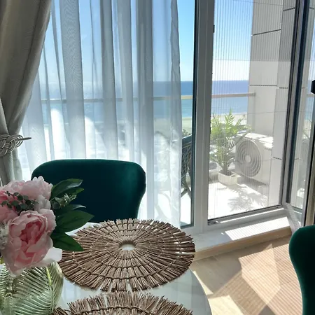 Heaven Infinity Sunrise Pool & شقة *