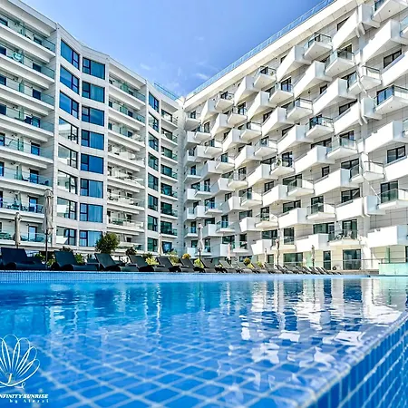 아파트 Heaven Infinity Sunrise Pool & *