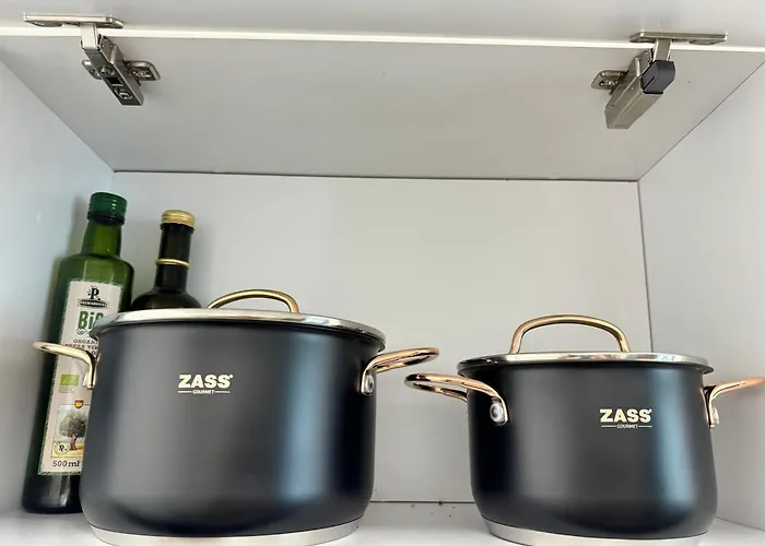 Heaven Infinity Sunrise Pool & Năvodari