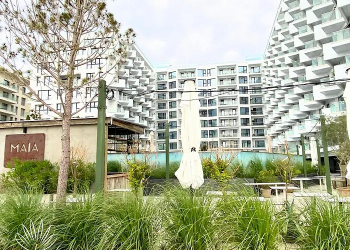 Heaven Infinity Sunrise Pool & Apartament *