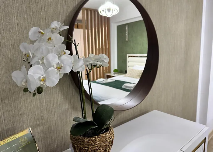 Heaven Infinity Sunrise Pool & Apartament